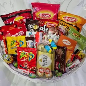 סלסלת ממתקים גדולה